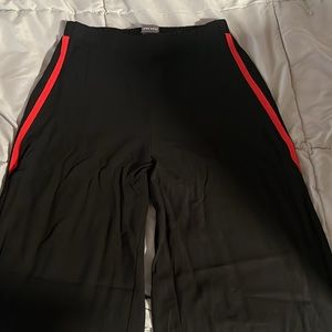 Sans souci Black wide leg pants with red lining, kids size L